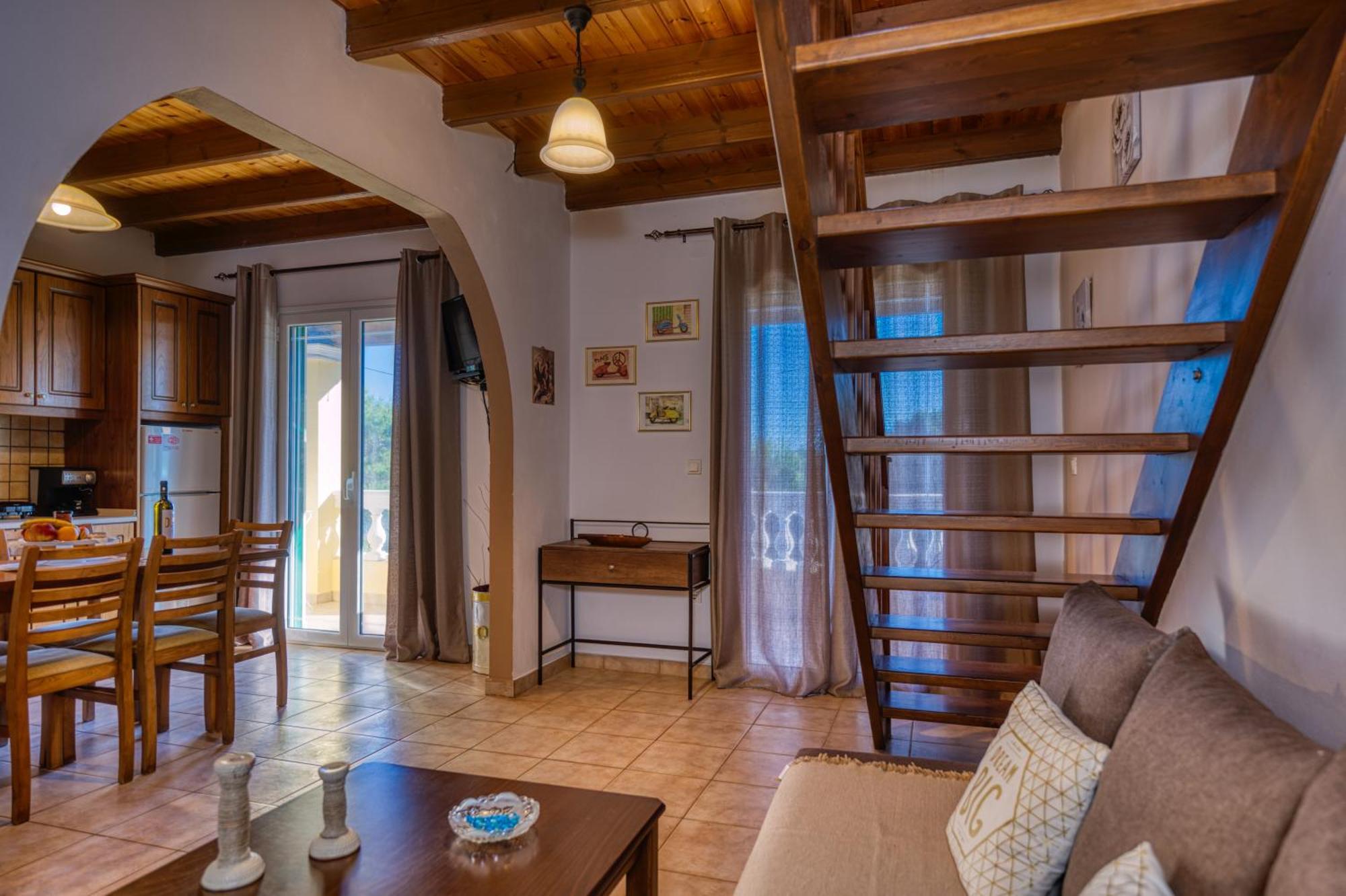 Stefanias Appartments Agios Matthaios  Exterior photo